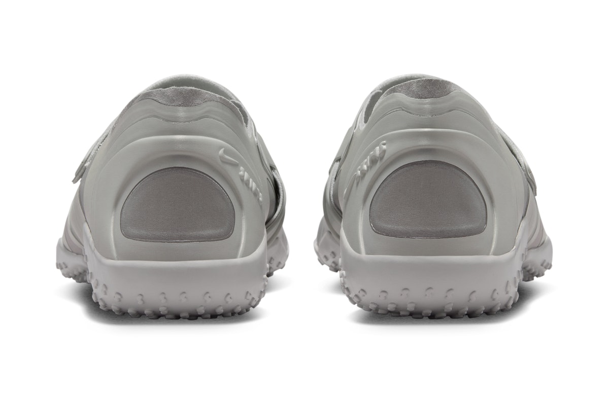 NikeSKIMS Rift Satin Night Silver