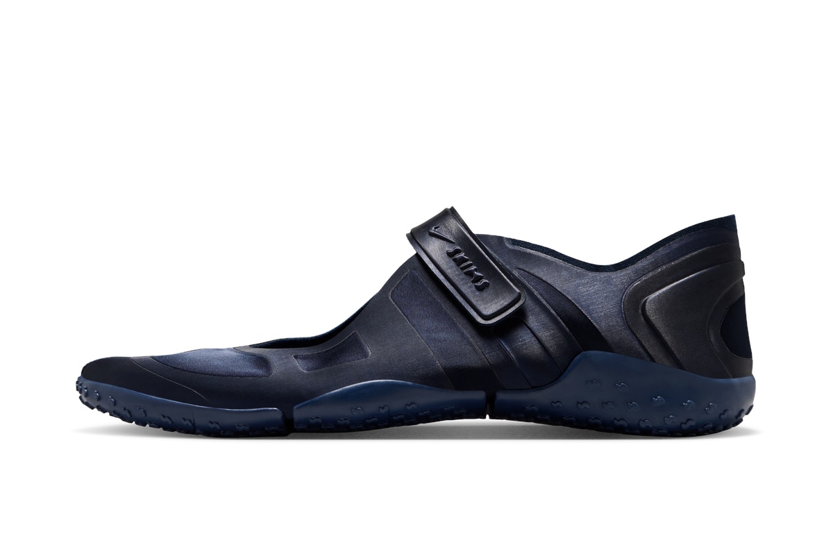 NikeSKIMS Rift Satin Navy