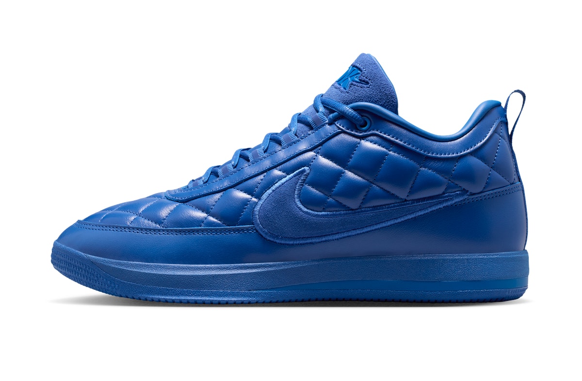 Nike Book 2 Varsity Royal