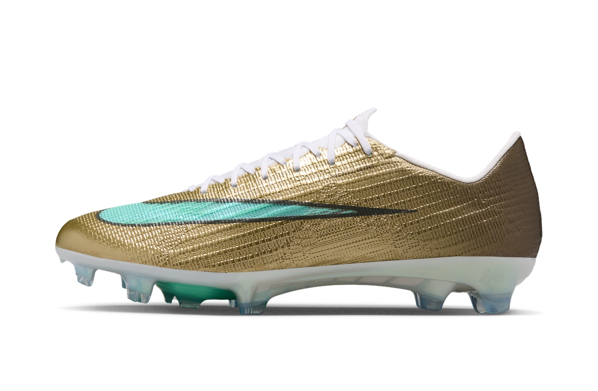 Kylian Mbappé x Nike Mercurial Superfly 11 Elite Metallic Gold
