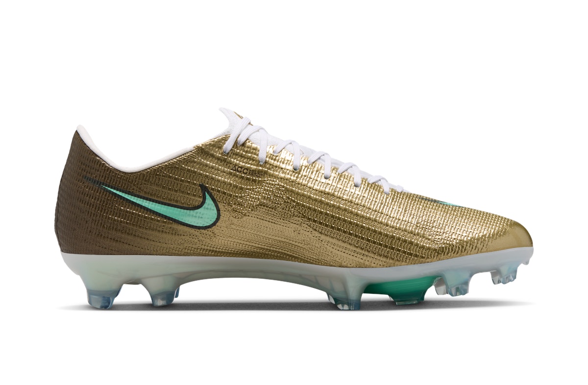 Kylian Mbappé x Nike Mercurial Superfly 11 Elite Metallic Gold
