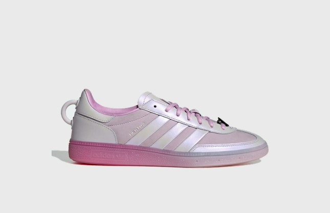 Pokémon x adidas Handball Spezial Mewtwo