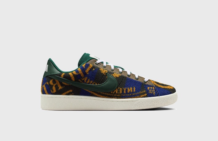 Nike Tennis Classic Premium Terry Cloth