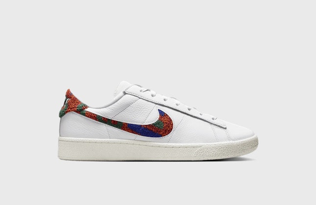 Nike Tennis Classic 2 Terrycloth Pack White Nike Tennis Classic 2 Terrycloth Pack White