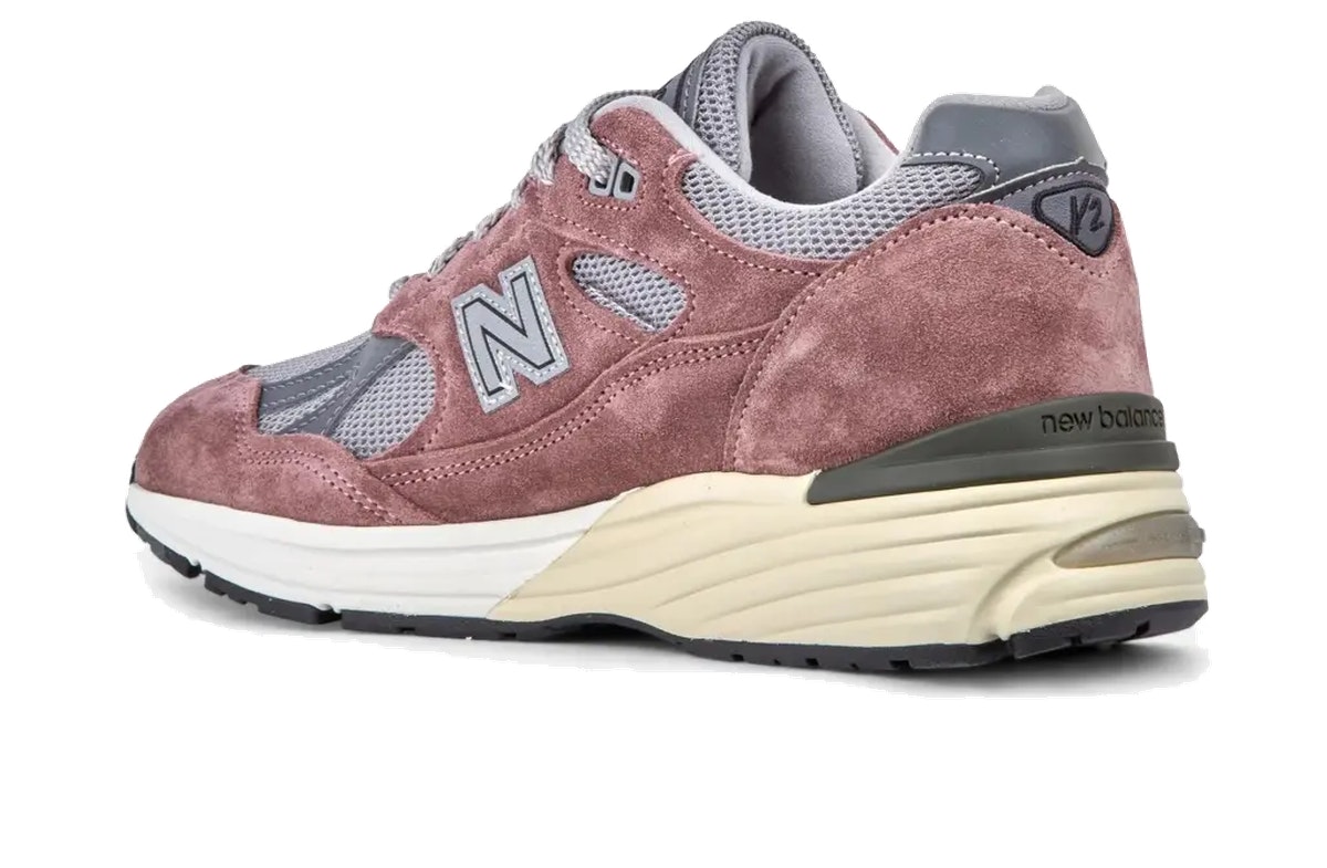 New Balance 991v2 Made in UK Rose Taupe New Balance 991v2 Made in UK Rose Taupe