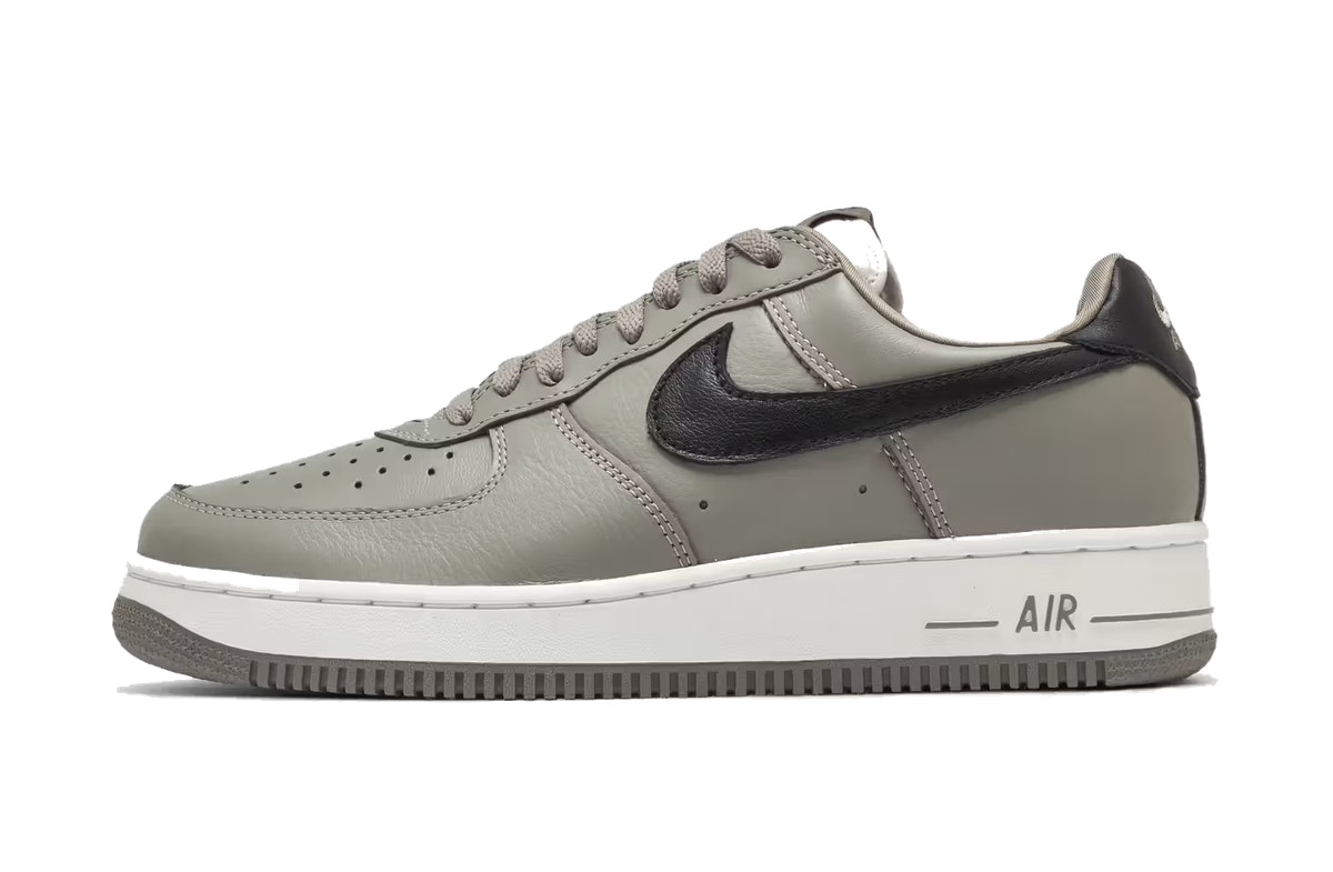Nike Air Force 1 Low '01 Light Army Black Nike Air Force 1 Low '01 Light Army Black