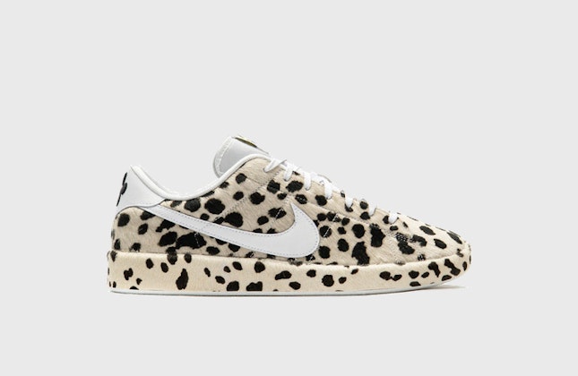 Nike Tennis Classic CS PRM Chew Dog Dalmatian Nike Tennis Classic CS PRM Chew Dog Dalmatian