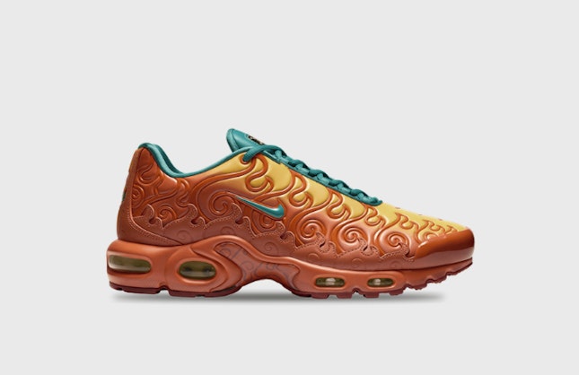 One Piece x Nike Air Max Plus Mera Mera