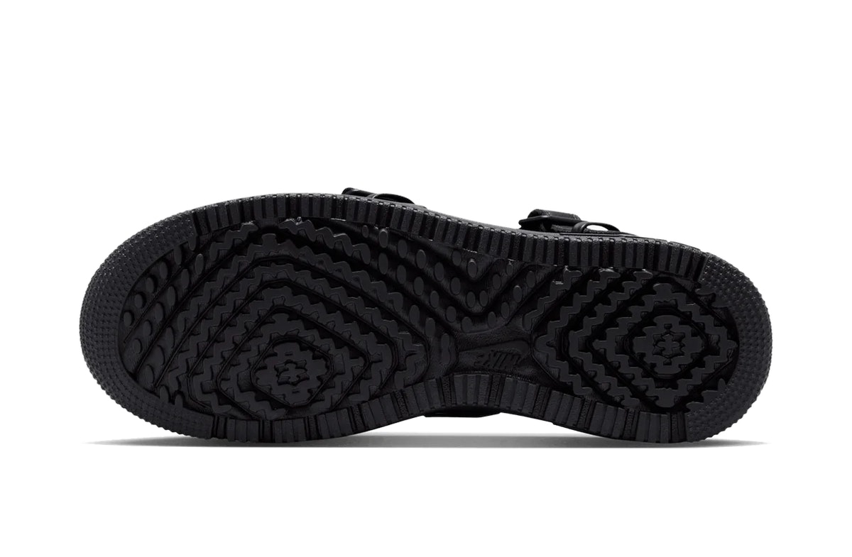 Nike Air Force 1 Low Luxe Black
