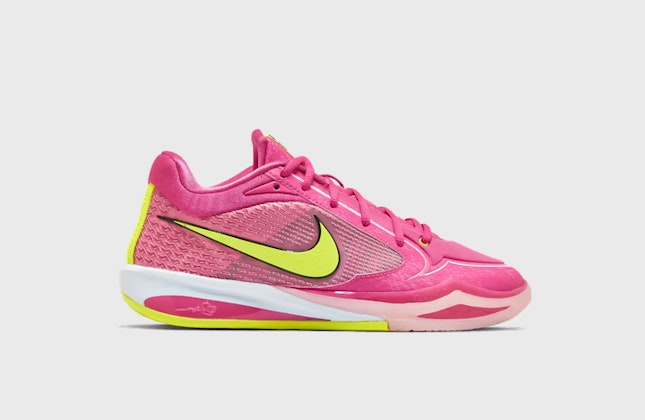 Nike Sabrina 4 Desert Pink Nike Sabrina 4 Desert Pink