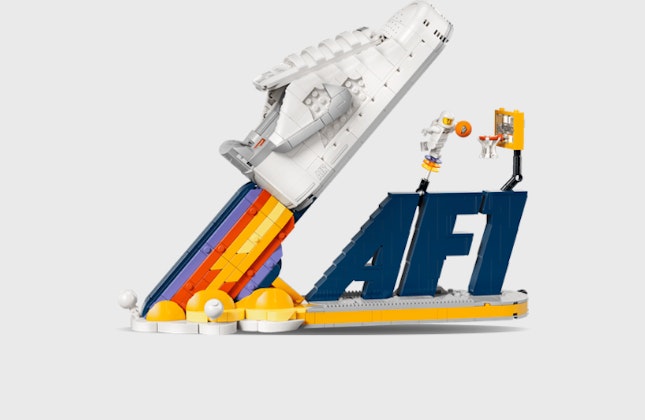 LEGO x Nike Air Force 1 Set LEGO x Nike Air Force 1 Set