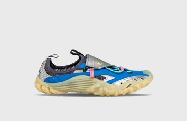Pharrell Williams x adidas Water Moc Starfish Lucid Ray Blue Pharrell Williams x adidas Water Moc Starfish Lucid Ray Blue