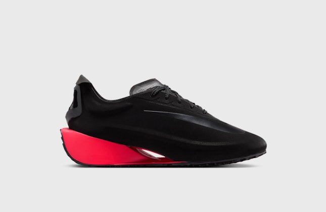 Nike First Sight Noir Bright Crimson Nike First Sight Noir Bright Crimson