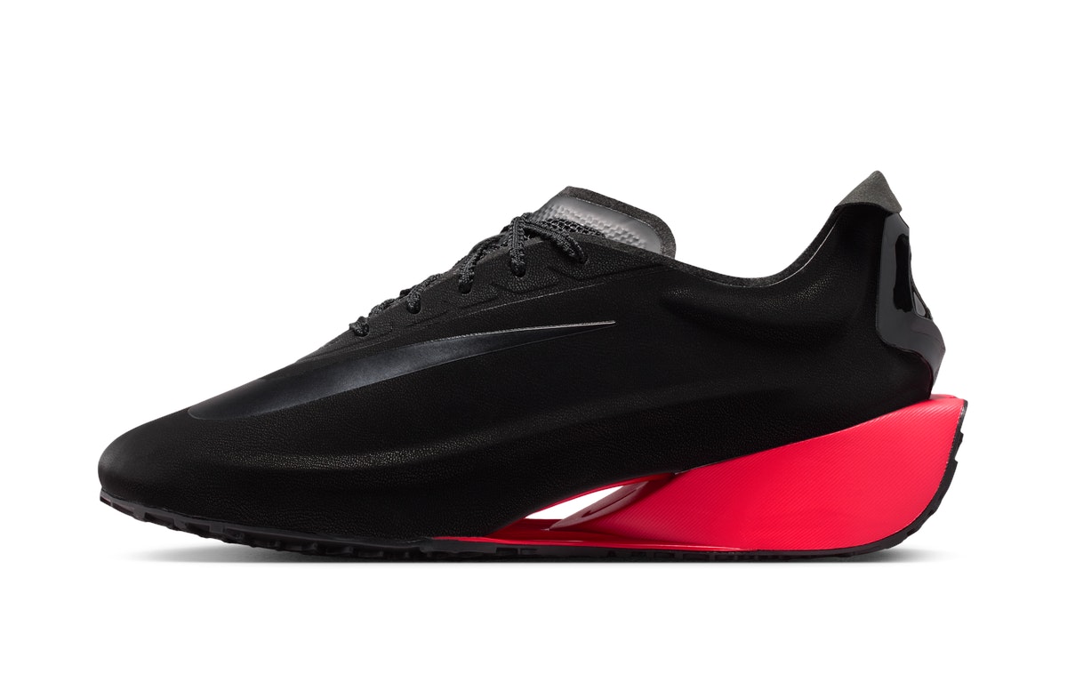 Nike First Sight Noir Bright Crimson Nike First Sight Noir Bright Crimson