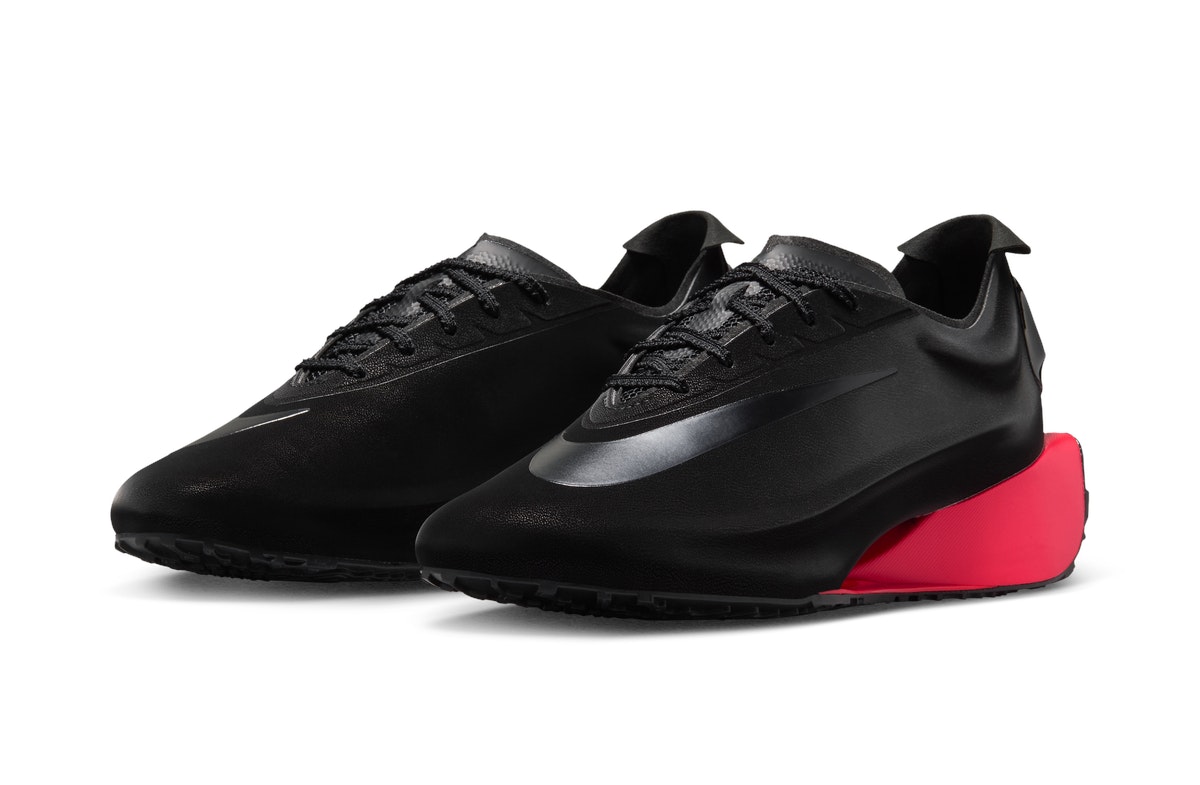 Nike First Sight Noir Bright Crimson Nike First Sight Noir Bright Crimson