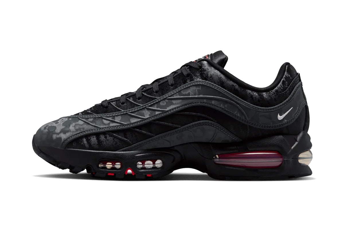 Nike Air Max Joga Bonito Black University Red Nike Air Max Joga Bonito Black University Red