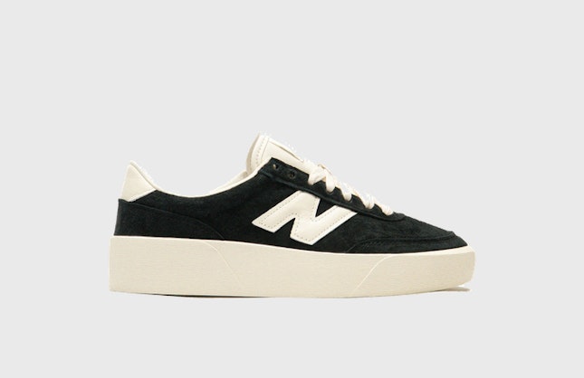 New Balance 750 Black Angora