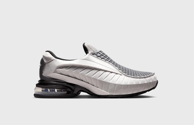 Nike Air Max Dolce Metallic Silver