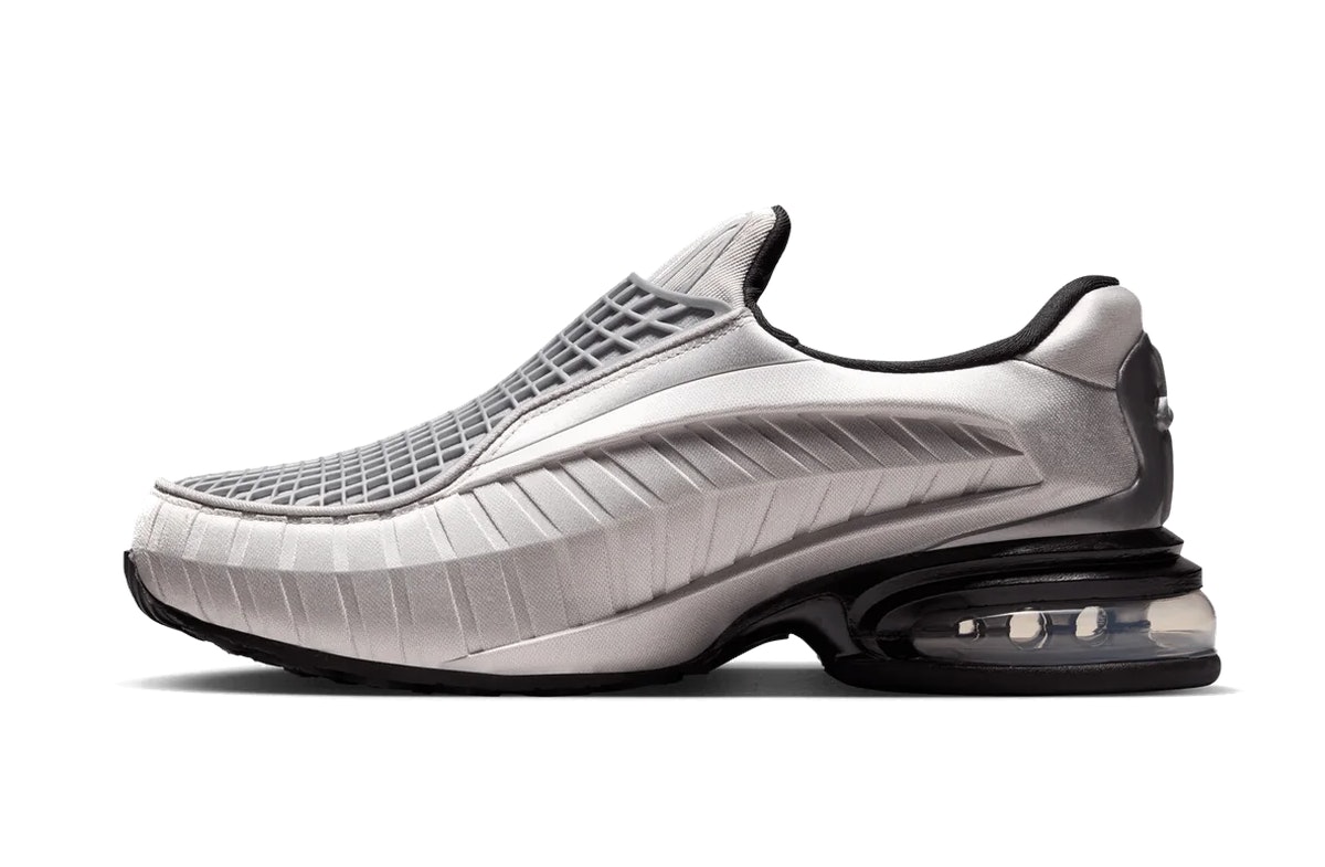 Nike Air Max Dolce Metallic Silver