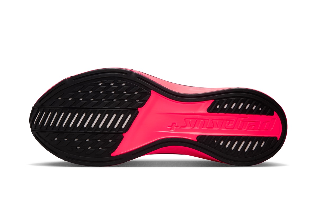 Nike Pegasus Plus 2 Flash Crimson Black Nike Pegasus Plus 2 Flash Crimson Black