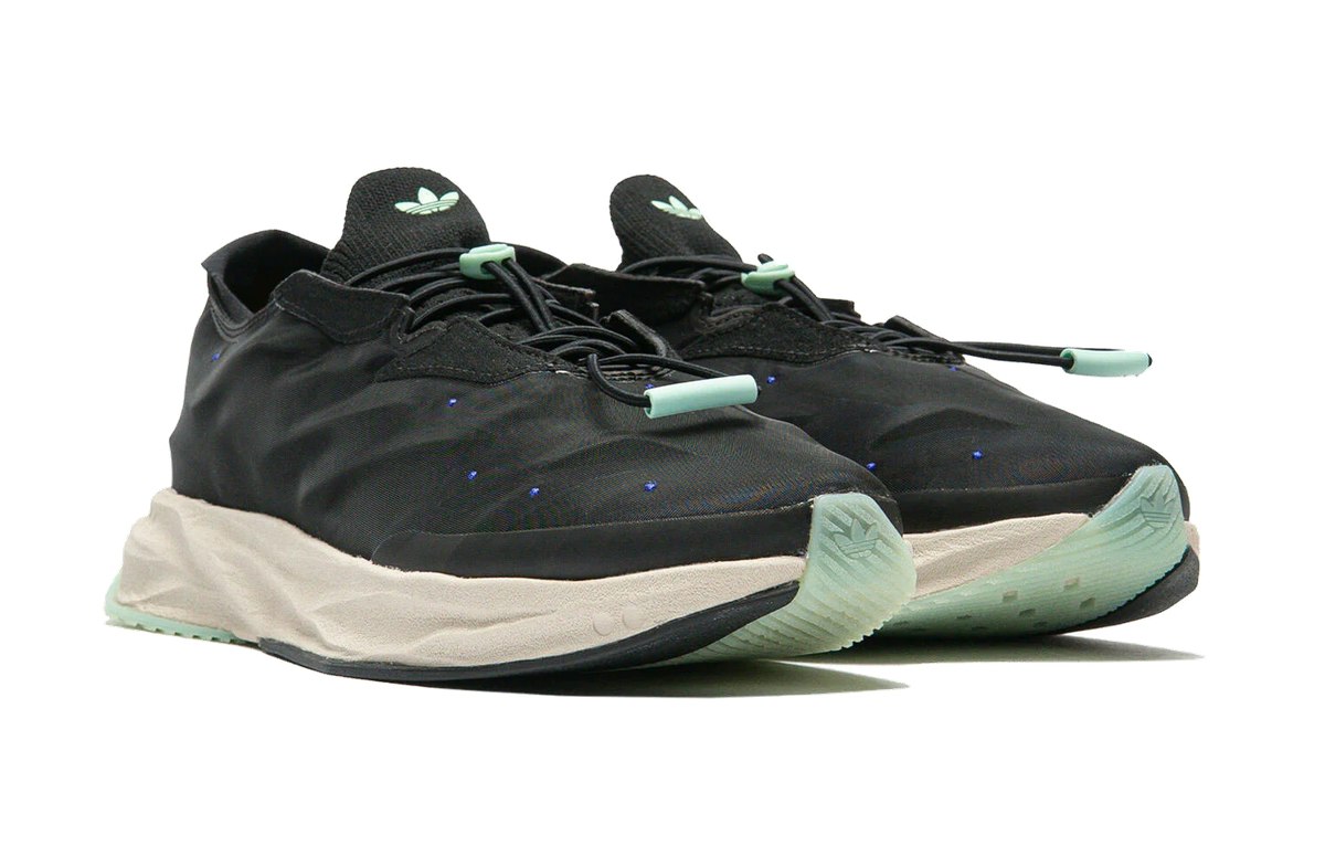 adidas Terra Mono Lightstrike Black Alumina