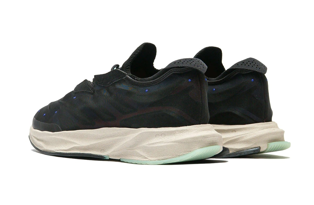adidas Terra Mono Lightstrike Black Alumina