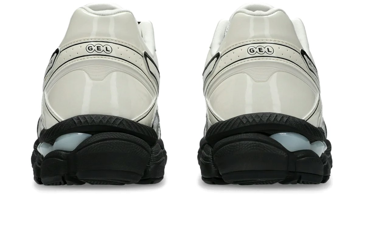 Asics Gel-Cumulus 16 Patent Pack White