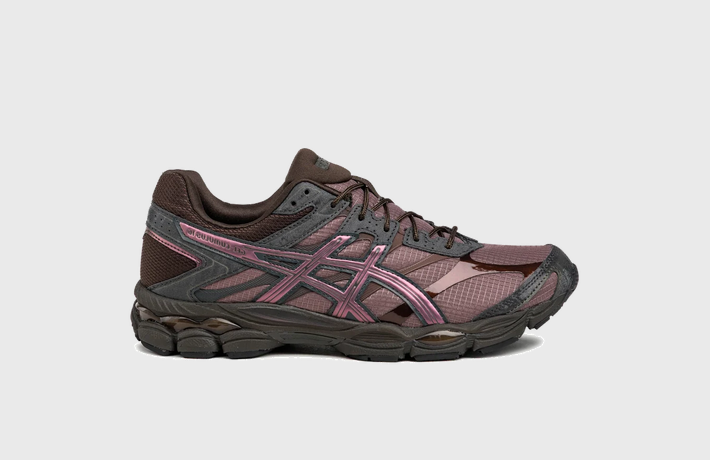 Asics Gel-Cumulus 16 Cocoa Powder Black
