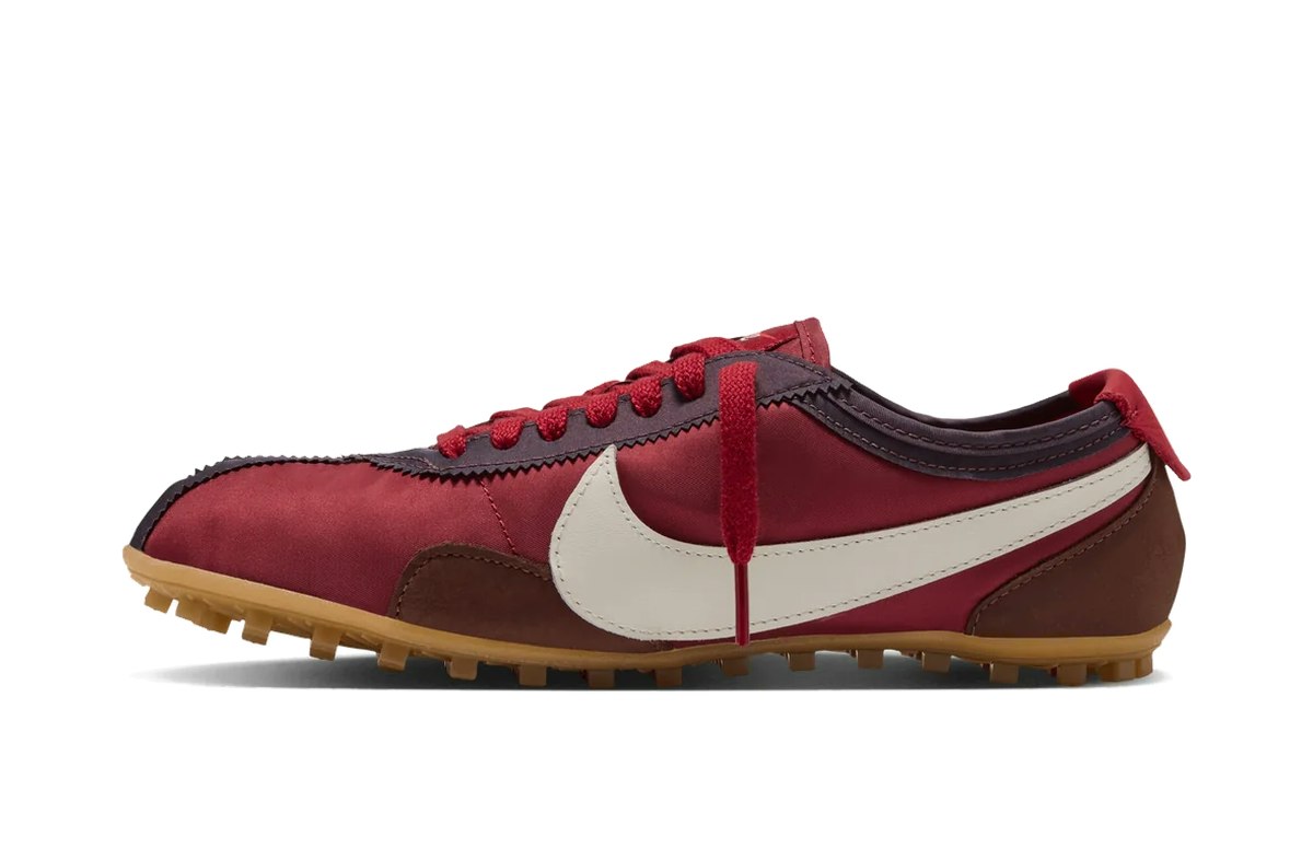 Nike Moon Shoe OG Tough Red Nike Moon Shoe OG Tough Red