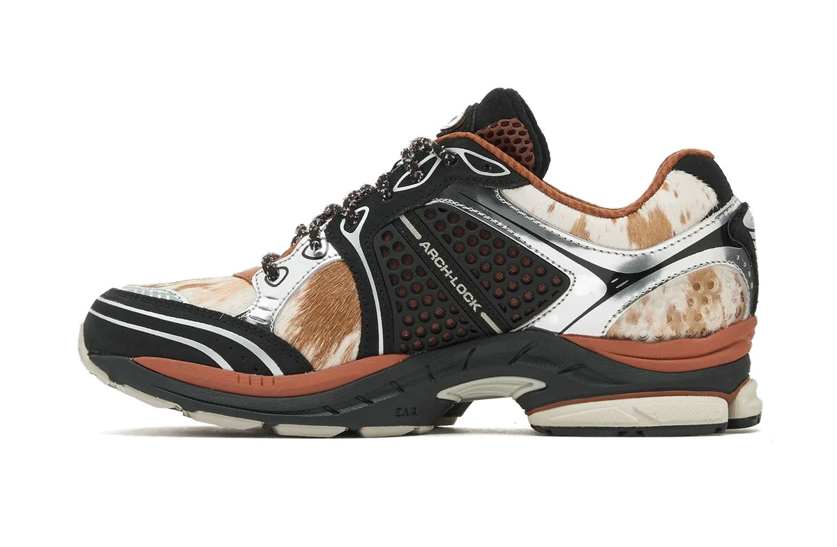 Saucony Progrid Triumph 4 Space Cowboy Saucony Progrid Triumph 4 Space Cowboy