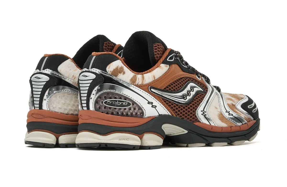 Saucony Progrid Triumph 4 Space Cowboy Saucony Progrid Triumph 4 Space Cowboy
