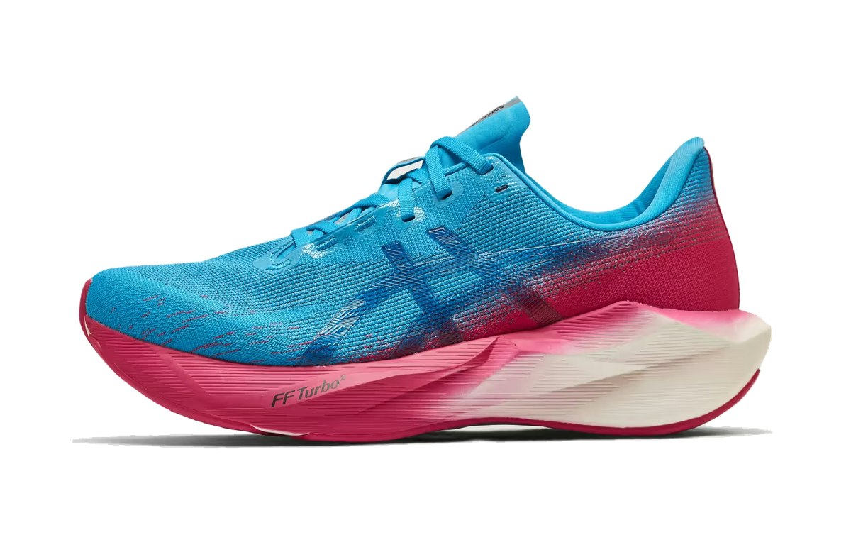 Distance x Asics Novablast 6 Digital Aqua