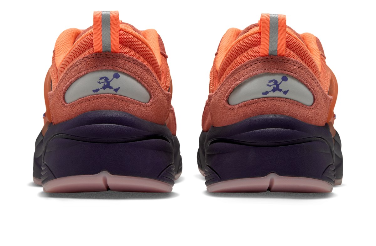 Jordan Trunner O/S  Space Jam Planet