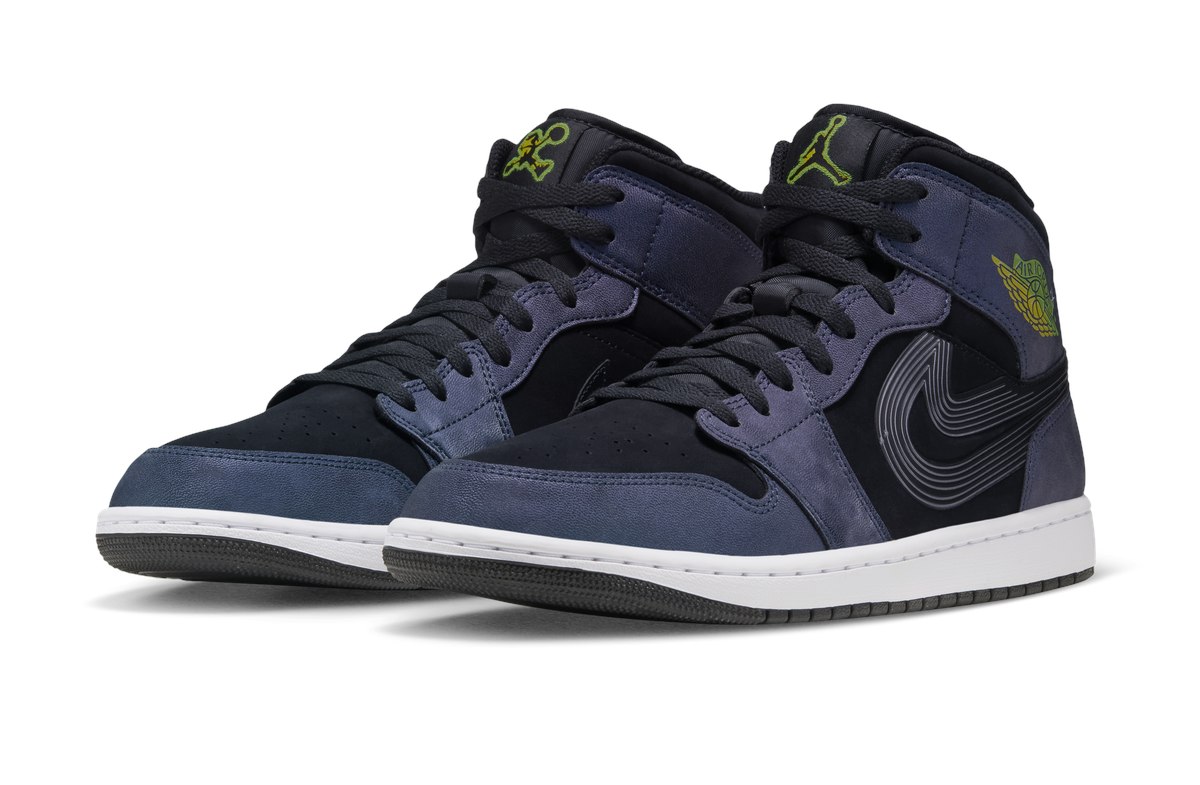 Nike Air Jordan 1 Mid SE Lola Bunny