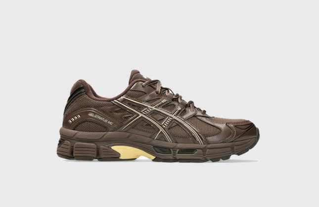 emmi x Asics Gel-Stratus MC Brown Storm