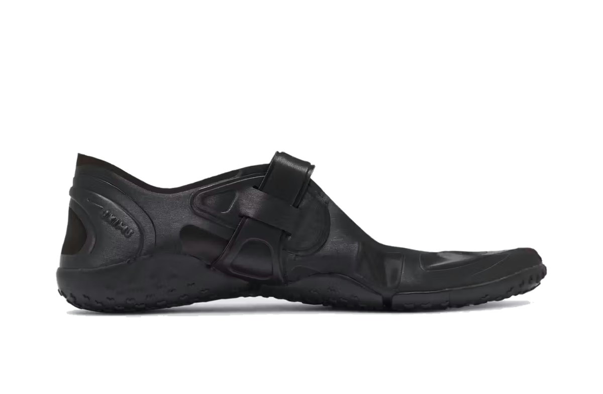 SKIMS x Nike Rift Satin Shadow Brown SKIMS x Nike Rift Satin Shadow Brown