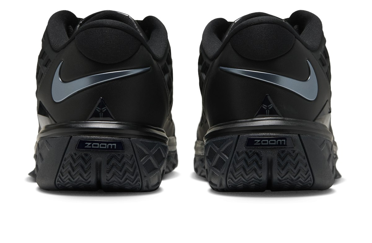 Nike Kobe 3 Low Protro Orca Nike Kobe 3 Low Protro Orca