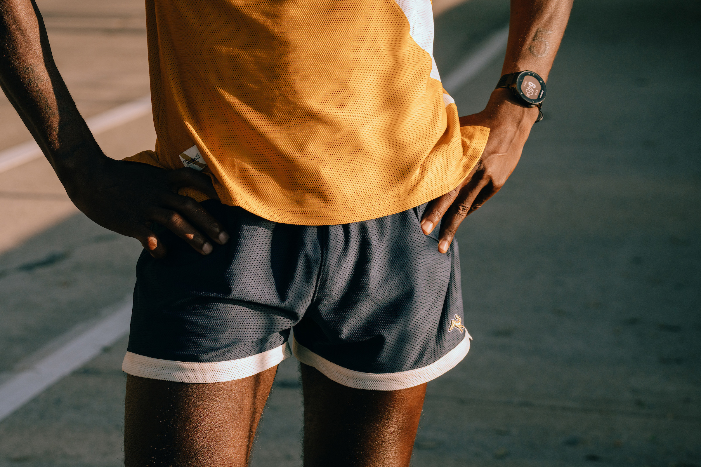tracksmith van cortlandt grand shorts