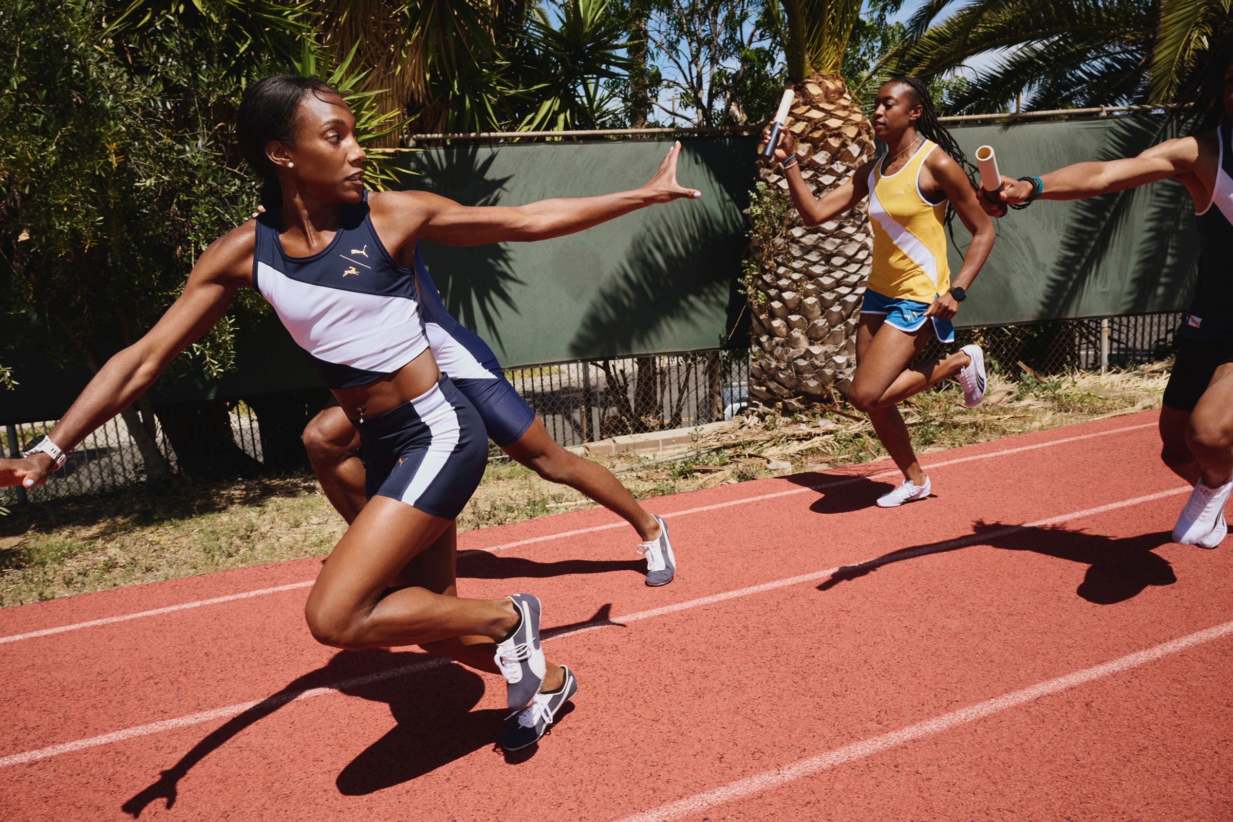 TRACKSMITH  RELAY SHORTS