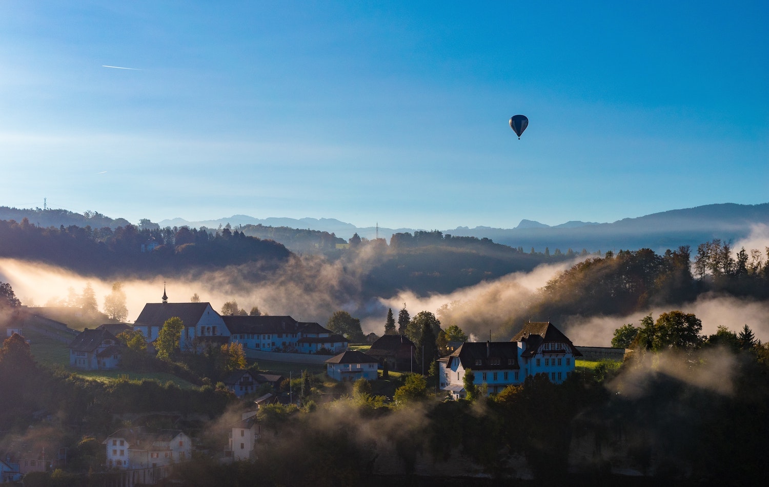 Himmel über Fribourg  | Movinga