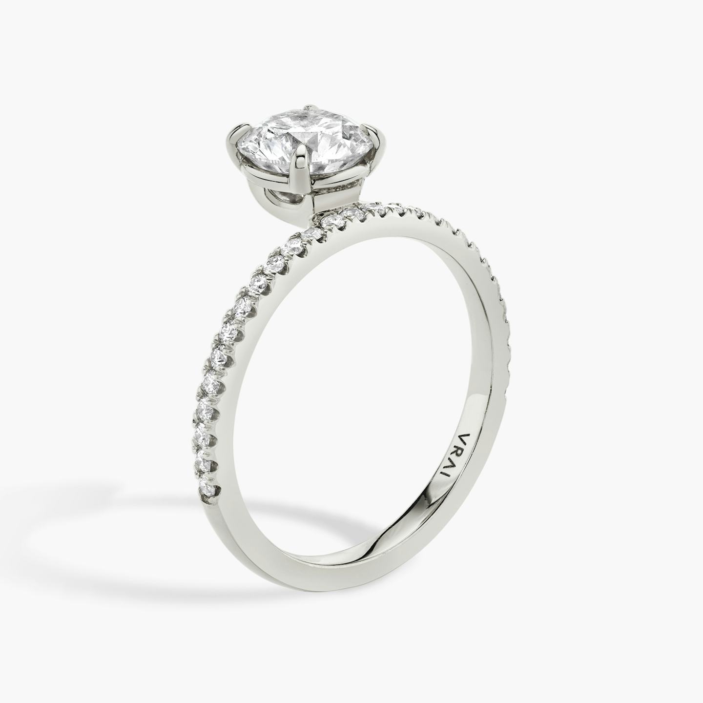 The Hover | Round Brilliant | 18k | 18k White Gold | Band: Pavé | Carat weight: 1 | Diamond orientation: vertical
