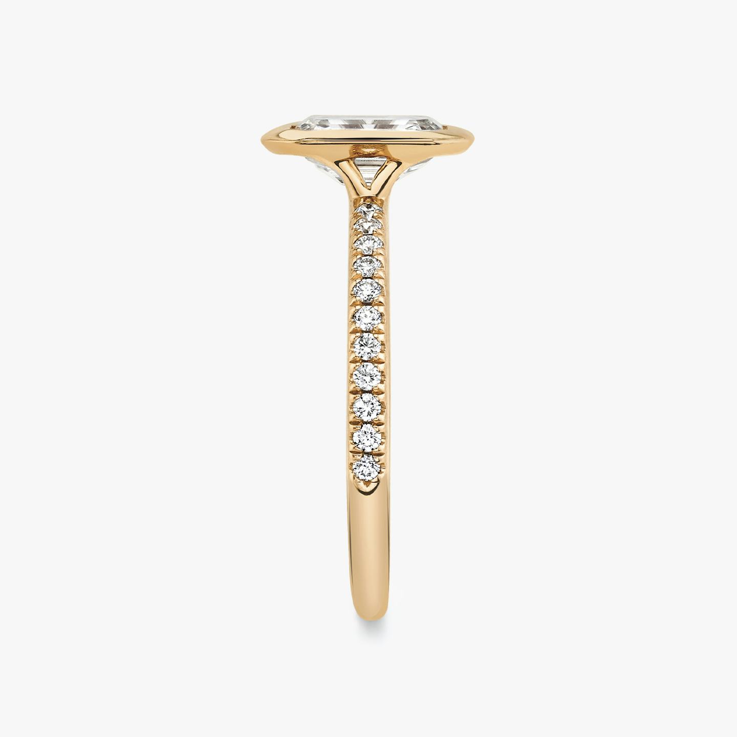 The Signature Bezel | Emerald | 14k | 14k Rose Gold | Band: Pavé | Diamond orientation: vertical | Carat weight: See full inventory