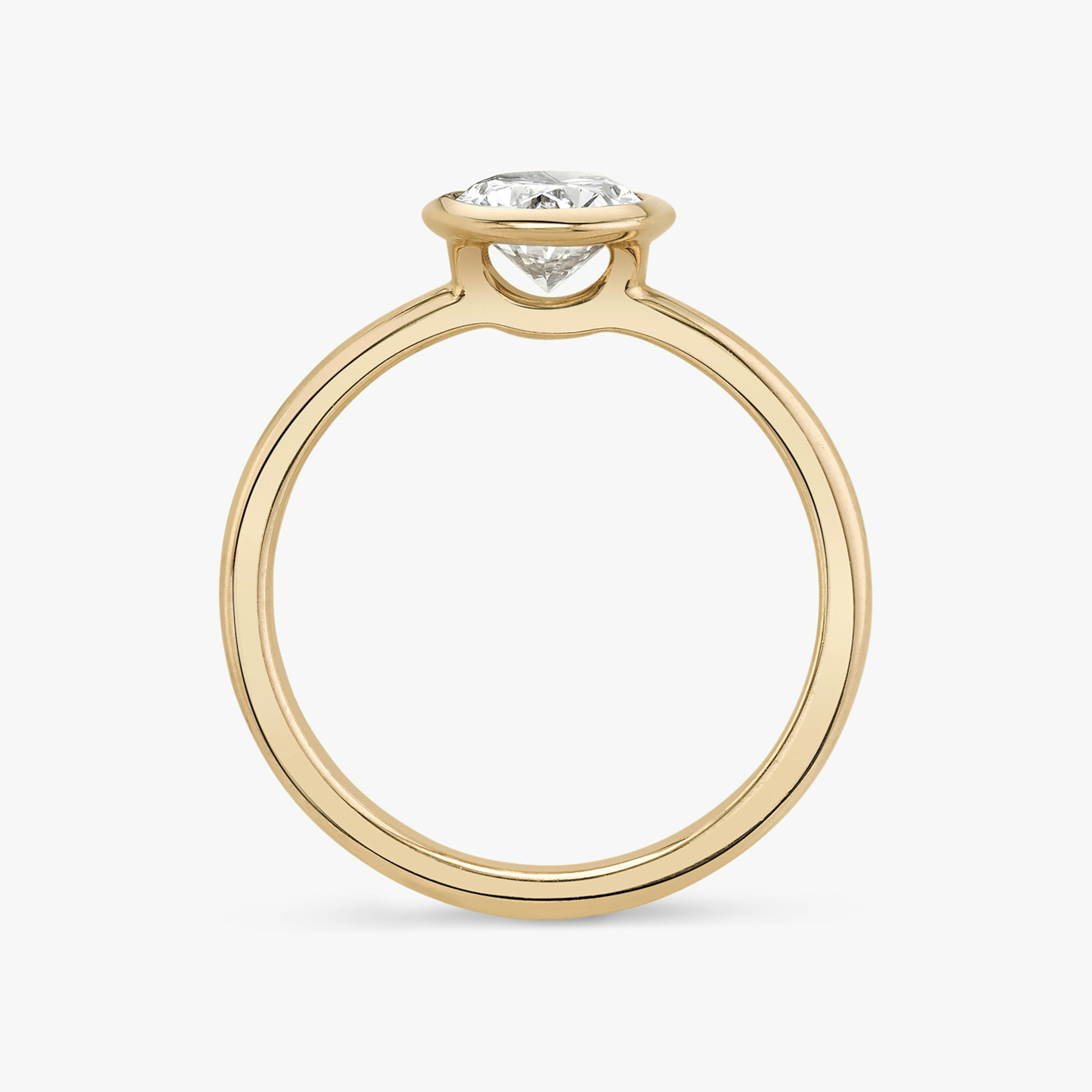 The Signature Bezel | Oval | 14k | 14k Rose Gold | Band: Plain | Diamond orientation: vertical | Carat weight: See full inventory