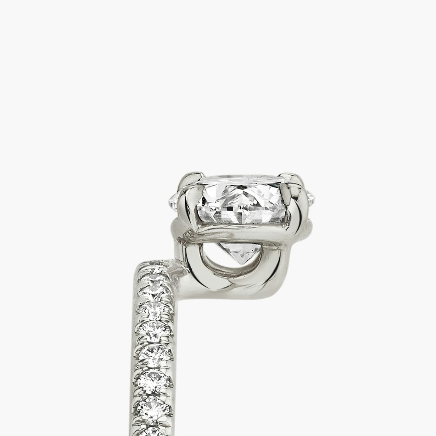 The Hover | Oval | Platinum | Band: Pavé | Diamond orientation: vertical | Carat weight: See full inventory