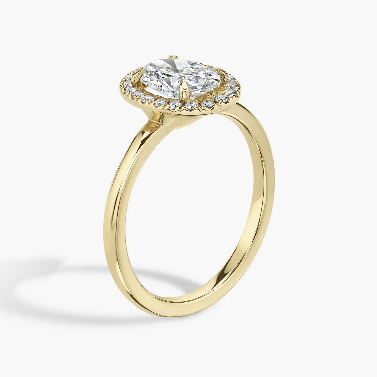 Halo Diamond | Modern Engagement Rings | VRAI
