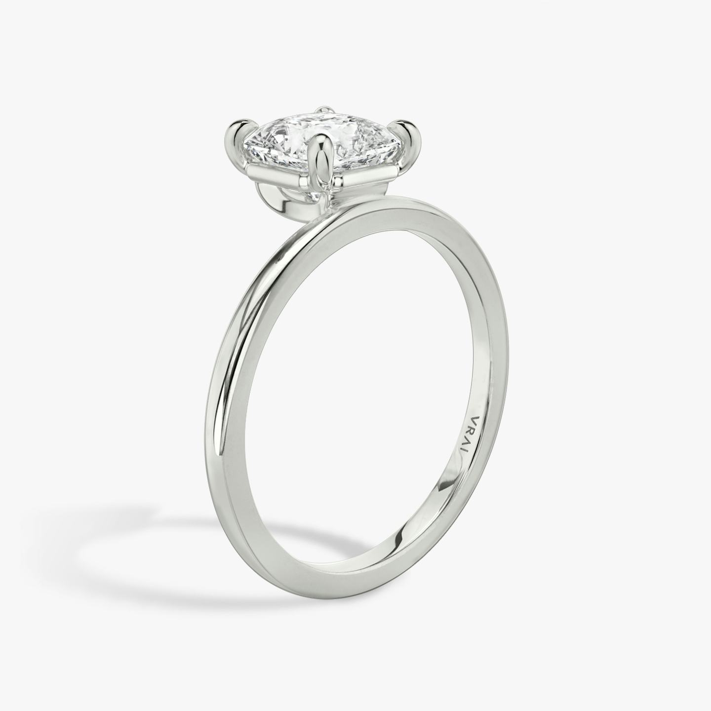 The Hover | Asscher | 18k | 18k White Gold | Band: Plain | Diamond orientation: vertical | Carat weight: See full inventory