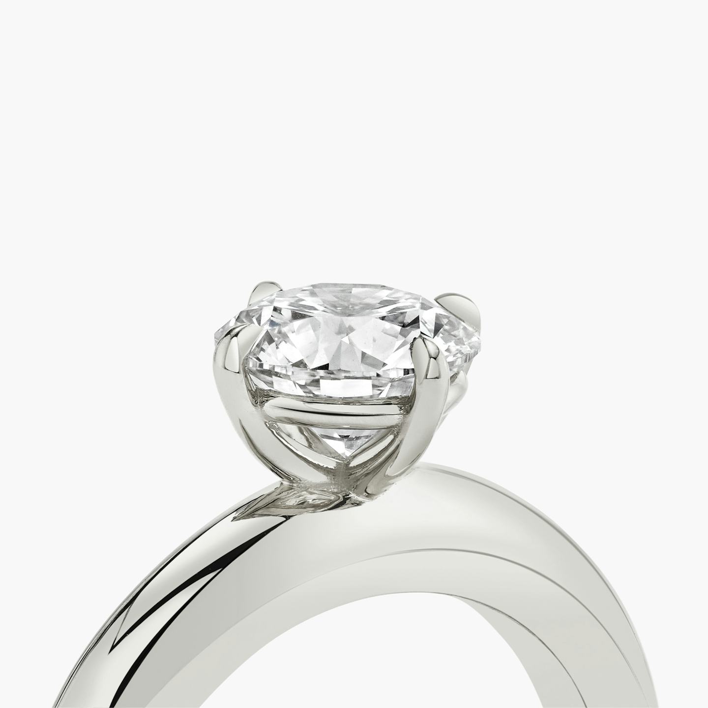 The Curator | Round Brilliant | Platinum | Band: Plain | Carat weight: See full inventory | Diamond orientation: vertical