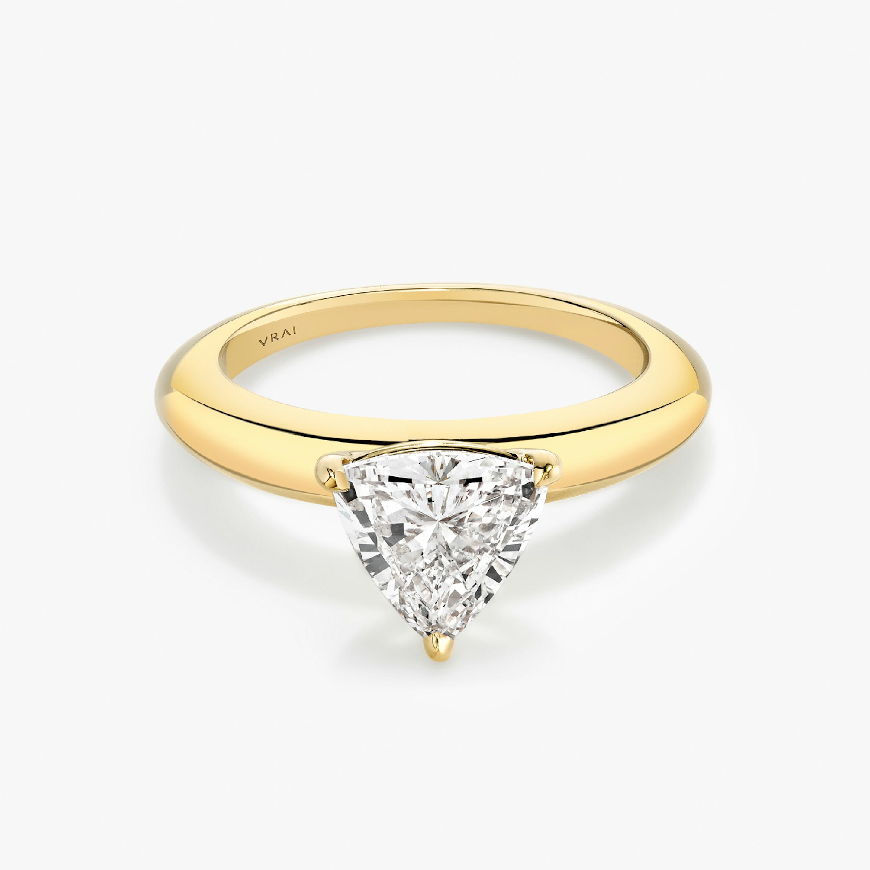 The Curator | Trillion | 18k | 18k Yellow Gold | Band: Plain | Diamond orientation: vertical | Carat weight: See full inventory