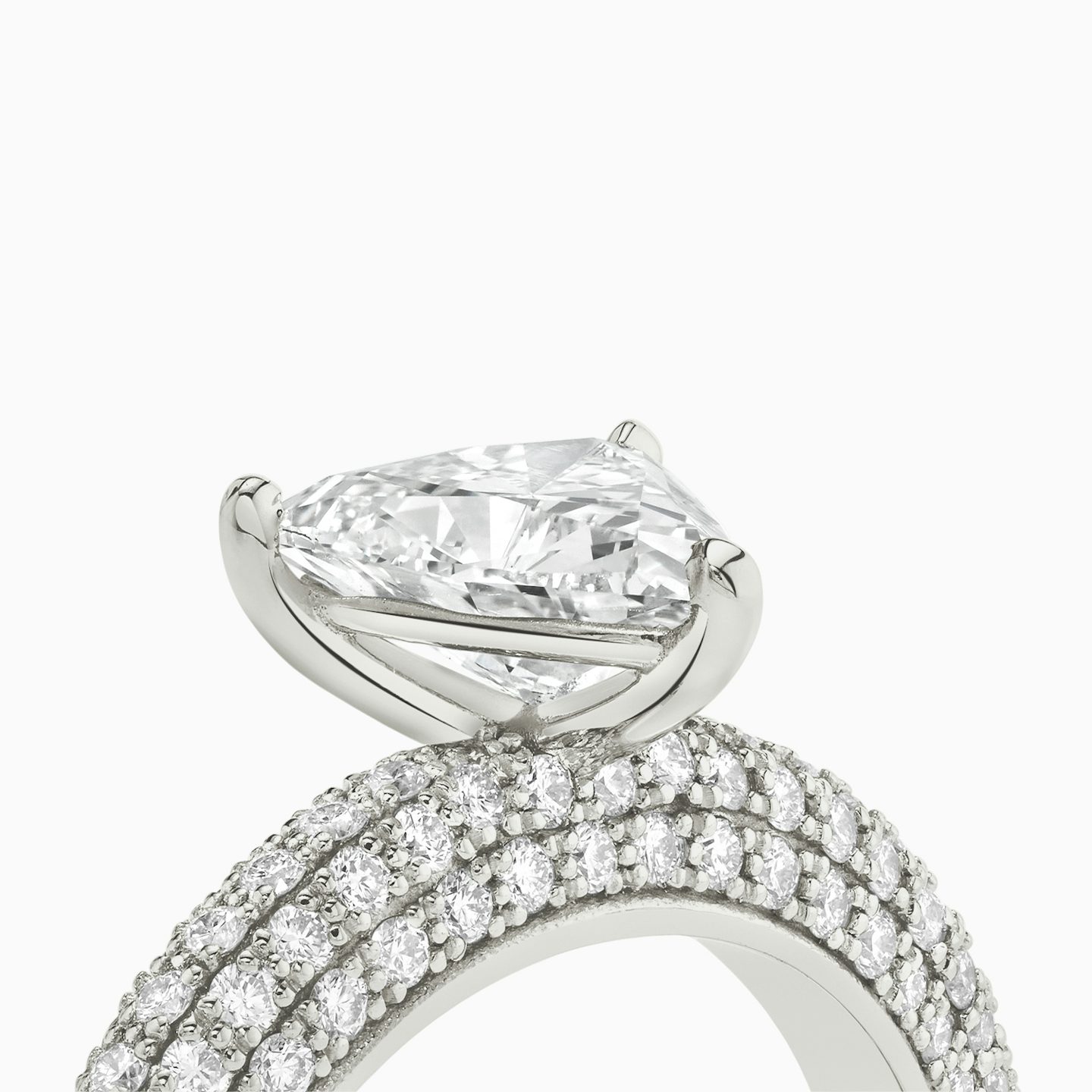 The Curator | Trillion | Platinum | Band: Pavé | Diamond orientation: vertical | Carat weight: See full inventory