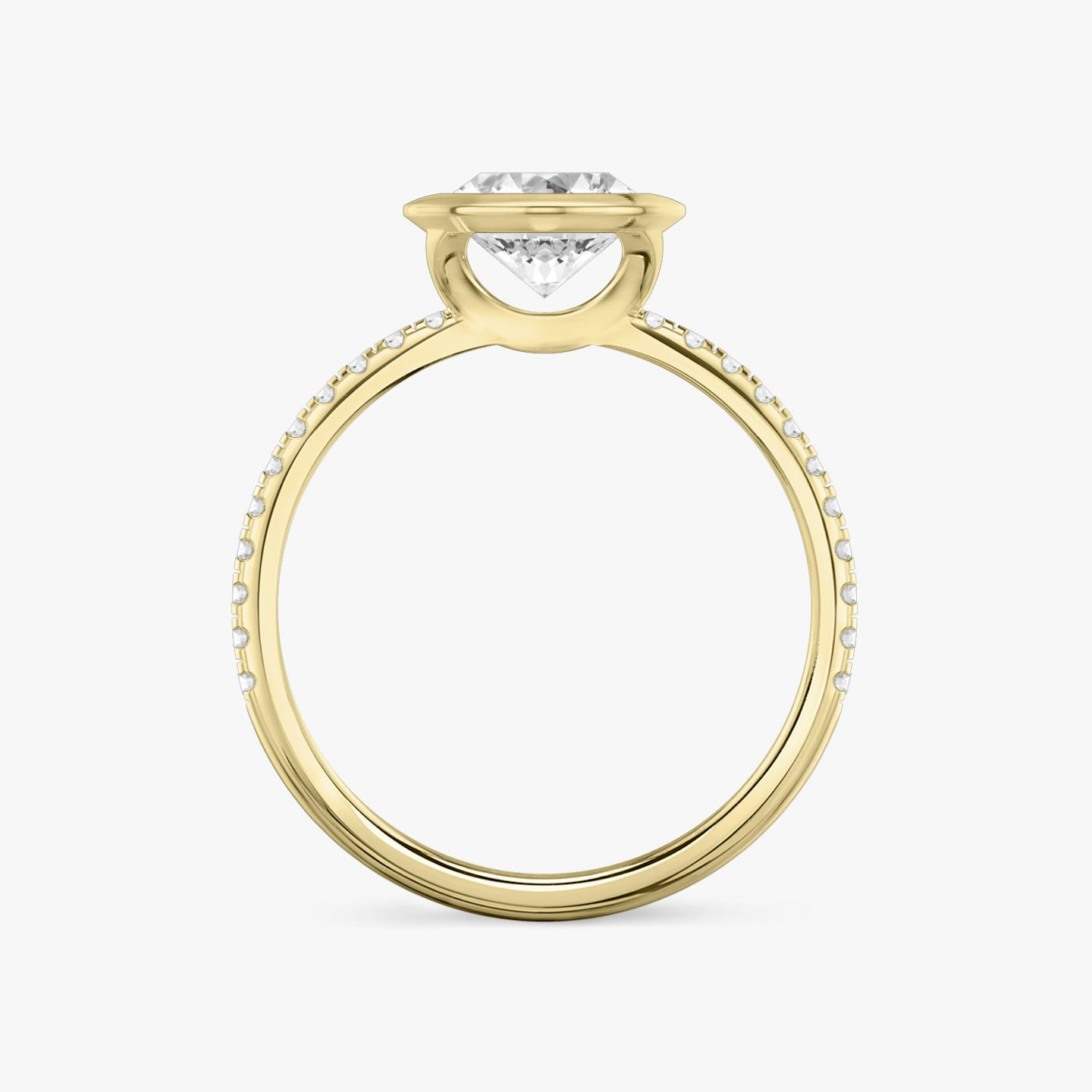 The Signature Bezel | Oval | 18k | 18k Yellow Gold | Band: Pavé | Diamond orientation: vertical | Carat weight: See full inventory
